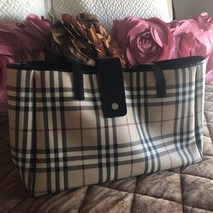 Burberry Novacheck Tote